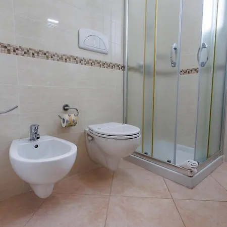 بيت ضيافة Petra Leccese - Art & Design With Pool 3*